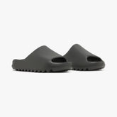 Yeezy Slides Onyx