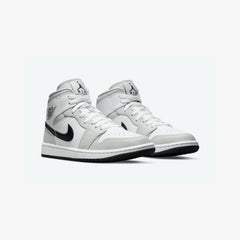 Jordan 1 Mid Light Smoke Grey